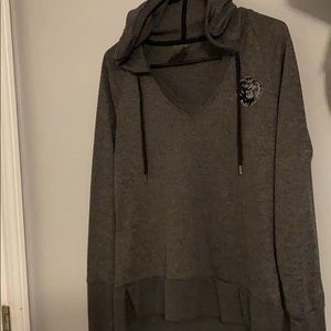 Long sleeve hooded shirt